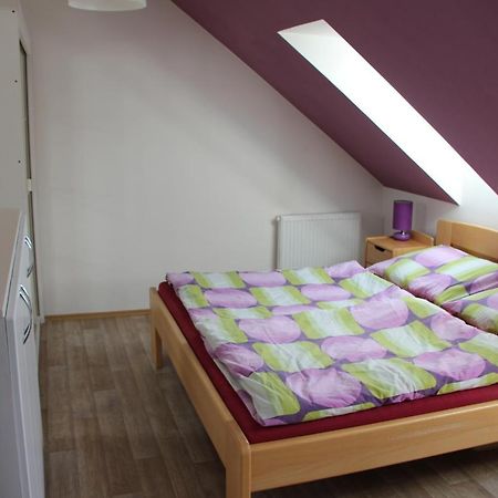 Vila Emilie - Hradebni 44, Nove Hrady Экстерьер фото